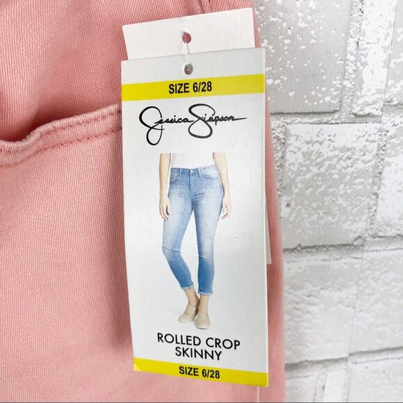 Jessica Simpson NWT Rolled Crop Skinny Rosette Jeans Size 6/28 - Picture 3 of 8